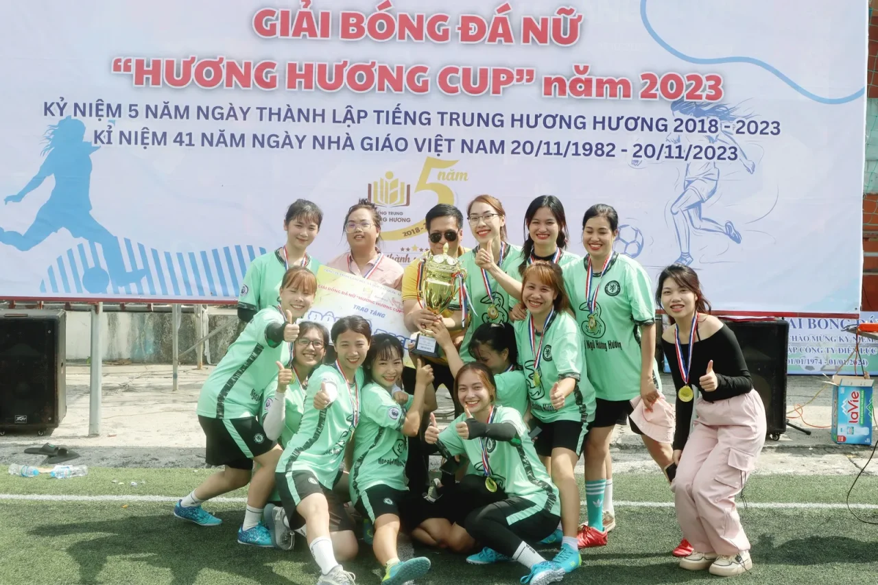 GIẢI BÓNG ĐÁ NỮ “HƯƠNG HƯƠNG CUP 2023” DIỄN RA THÀNH CÔNG TỐT ĐẸP