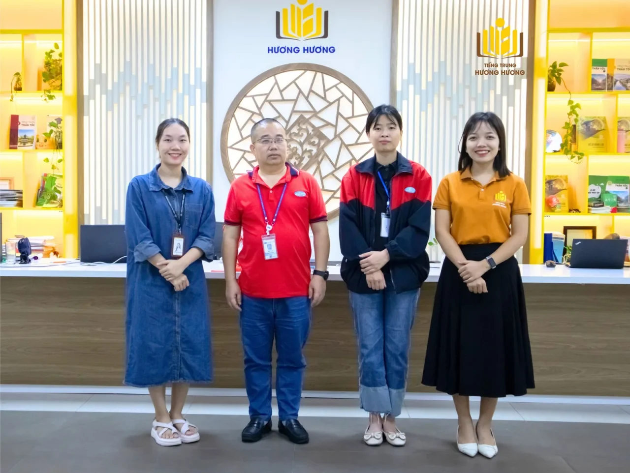 Tiếng Trung Hương Hương hợp tác với tập đoàn khoa học kỹ thuật cao LENS