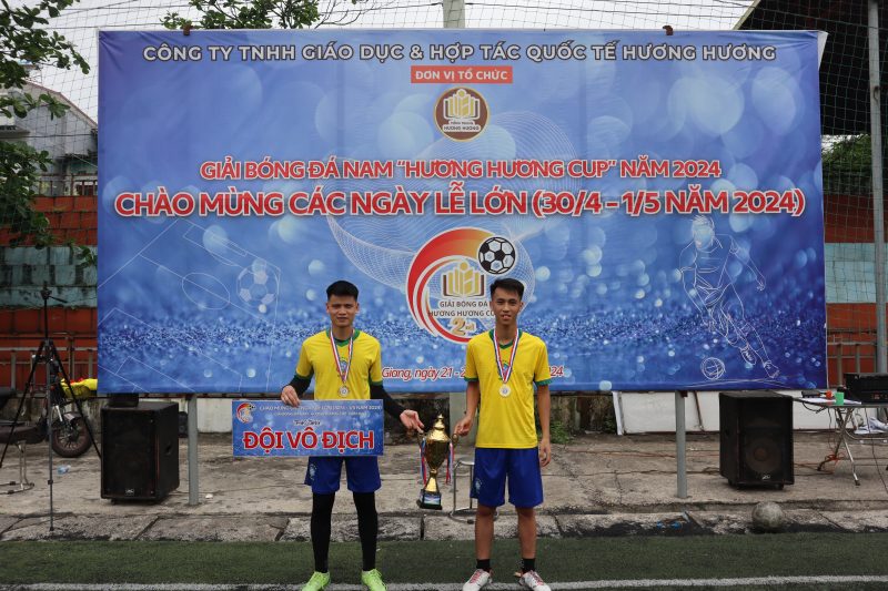 Tiếng Trung Hương Hương