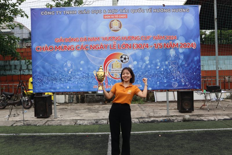 Tiếng Trung Hương Hương