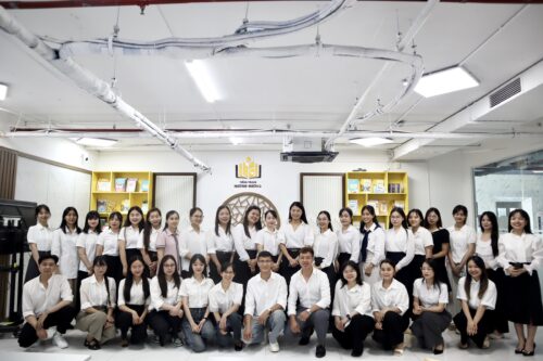 Tổng kết 6 tháng đầu năm tại Tiếng Trung Hương Hương